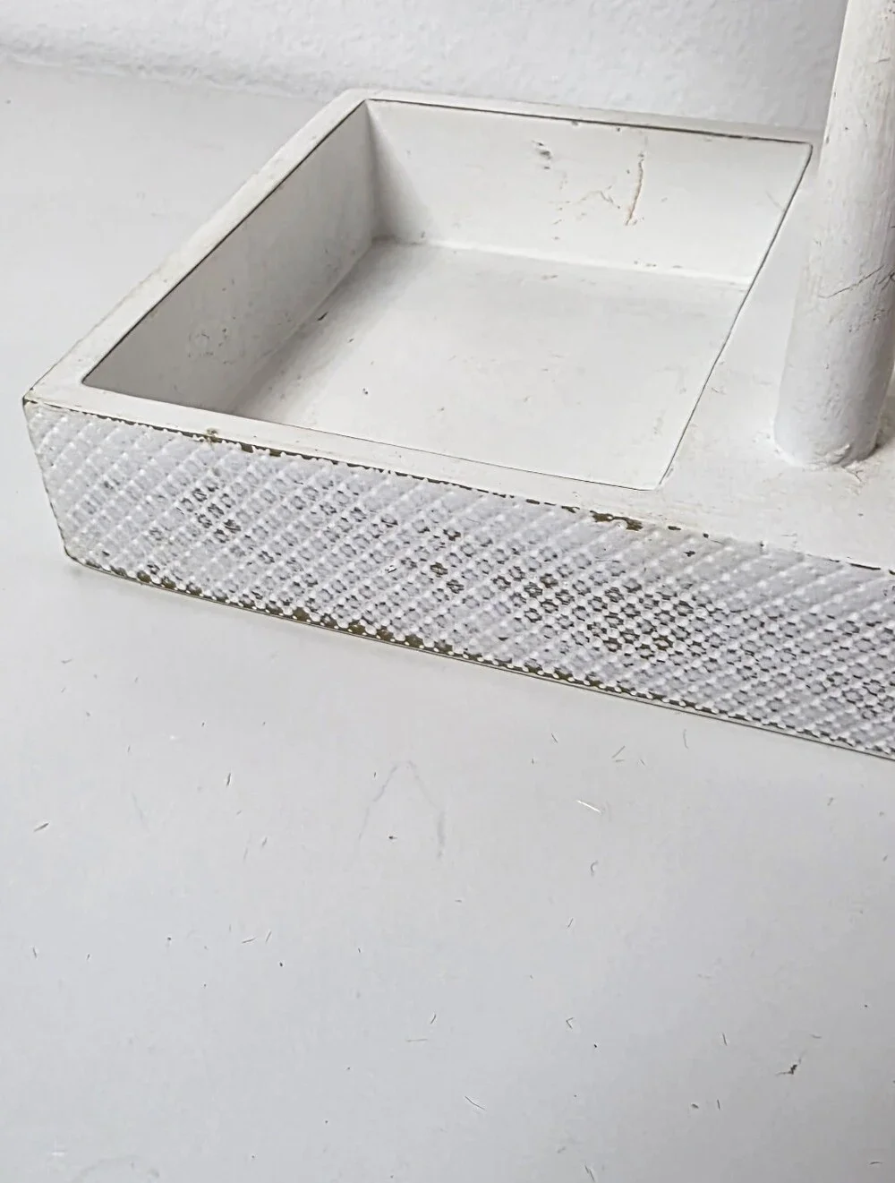 White Double-Tier Jewelry Stand with Tray